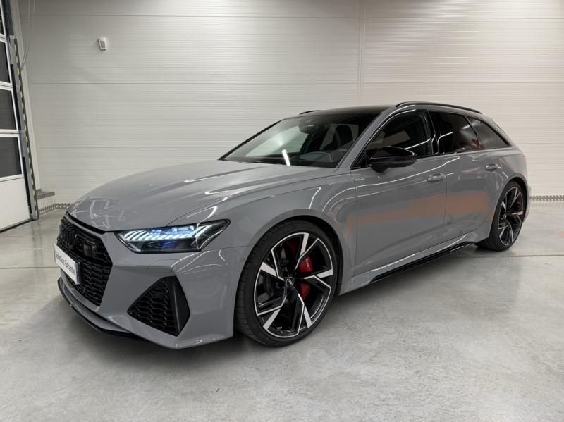 AUDI 4.0 V8 TFSI 600ch quattro tiptronic